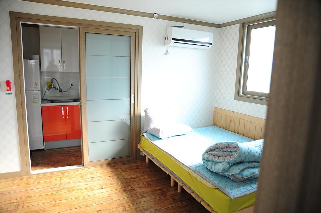 The 1St Andong Hostel Exterior foto